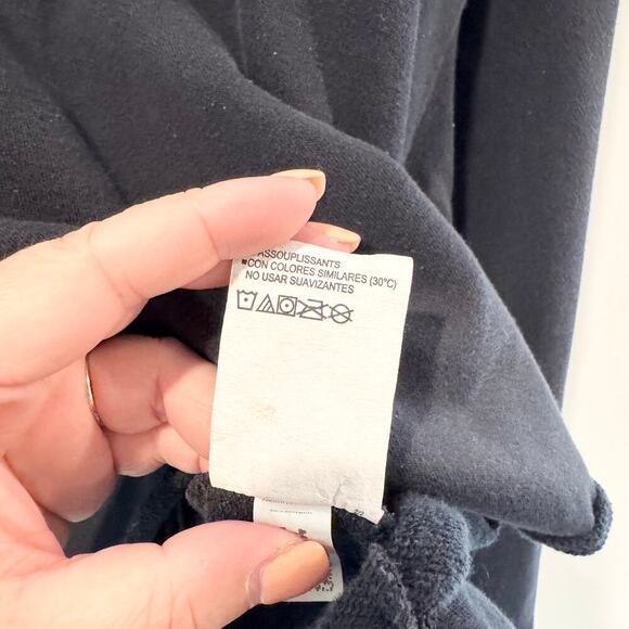 Under Armour Pullover Black Womens Large Boxy Fit Cropped Athleisure Comfy - Picture 6 of 7